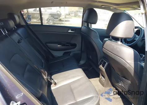 2018 Kia Sportage Ex z USA, uszkodzony, nr VIN KNDPNCAC8J7390445